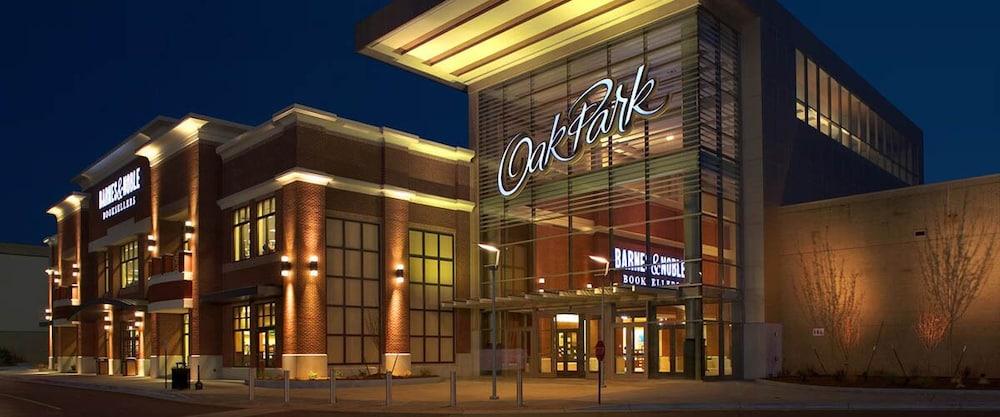Super 8 By Wyndham Lenexa Overland Park Area/Mall Area Exterior photo